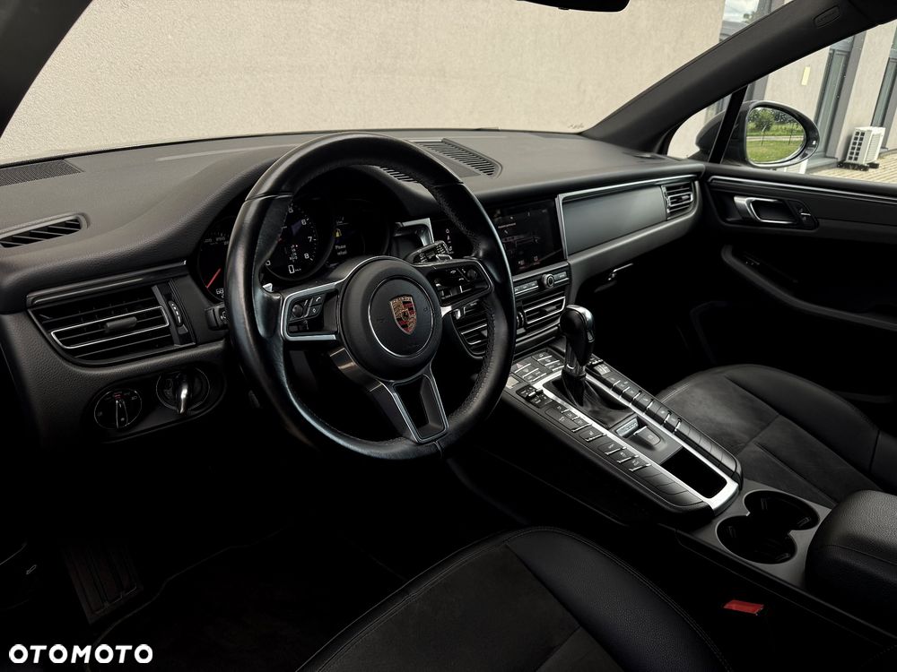 Porsche Macan - 5