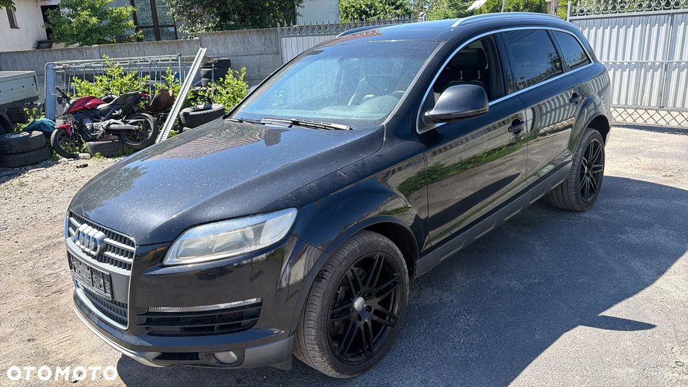 Audi Q7 - 5