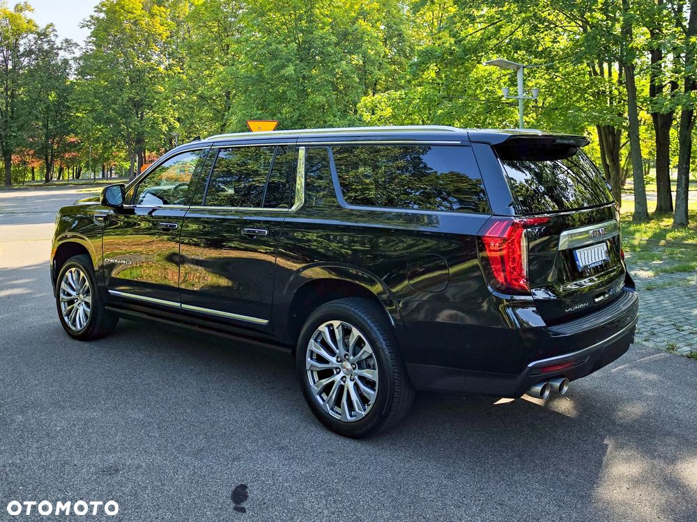 GMC Yukon - 4