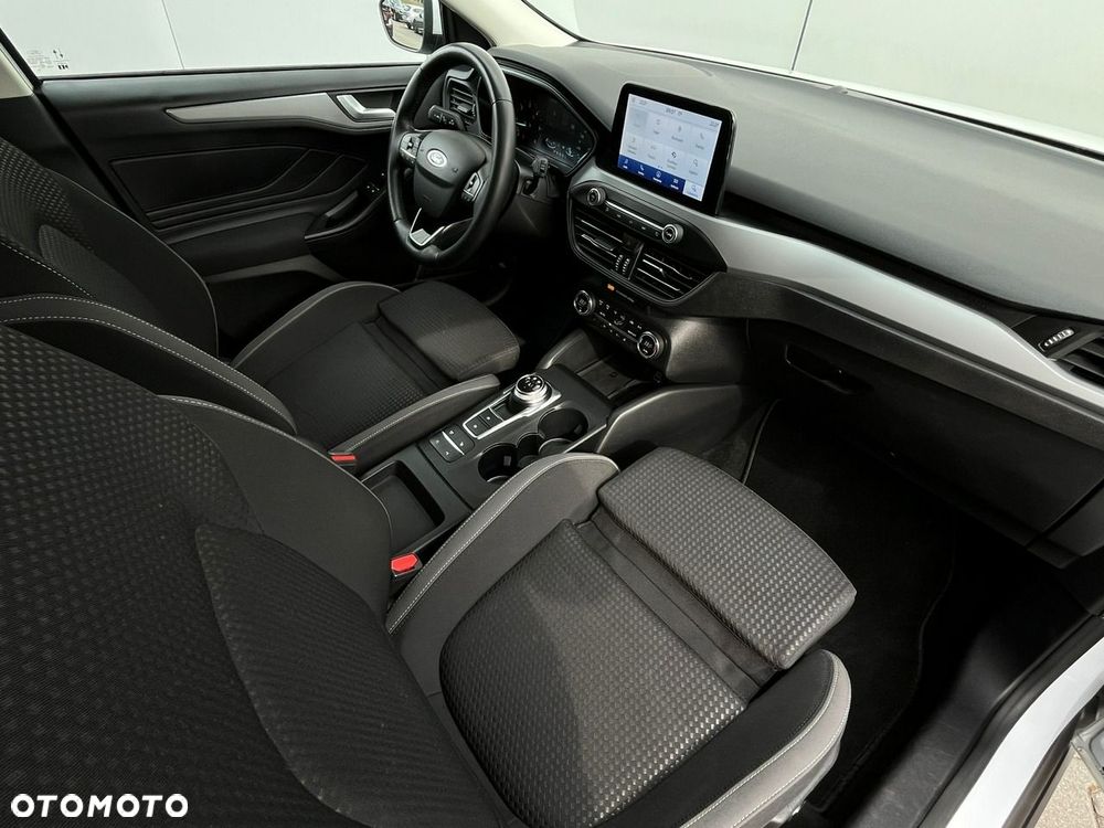 Ford Focus 1.5 EcoBlue Start-Stopp-System COOL&CONNECT - 17