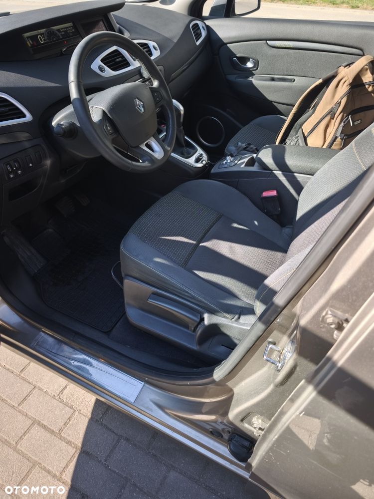 Renault Scenic - 5