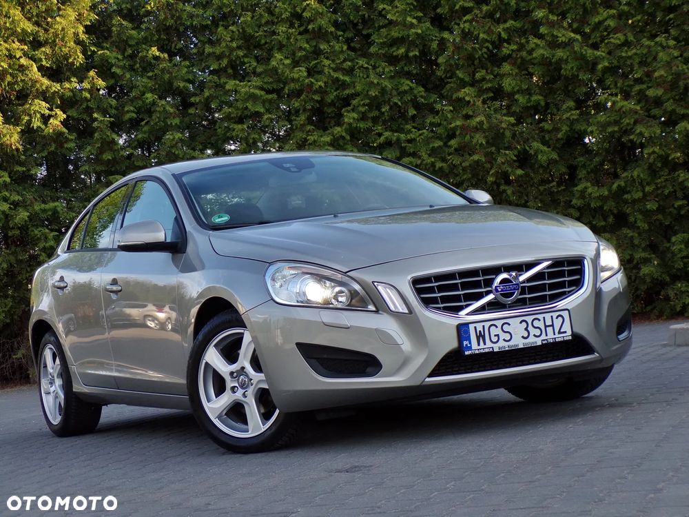 Volvo S60 D4 Summum - 1