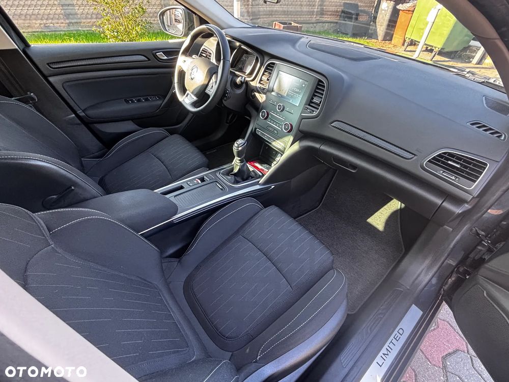 Renault Megane TCe 140 GPF LIMITED - 7