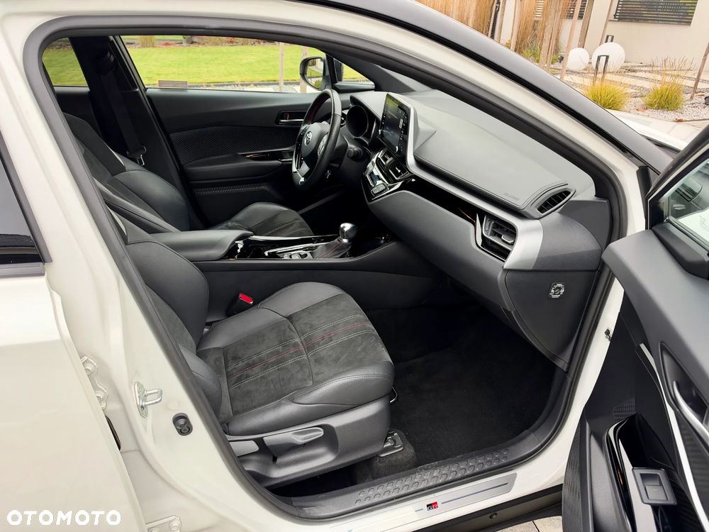 Toyota C-HR 2.0 Hybrid GR Sport - 19