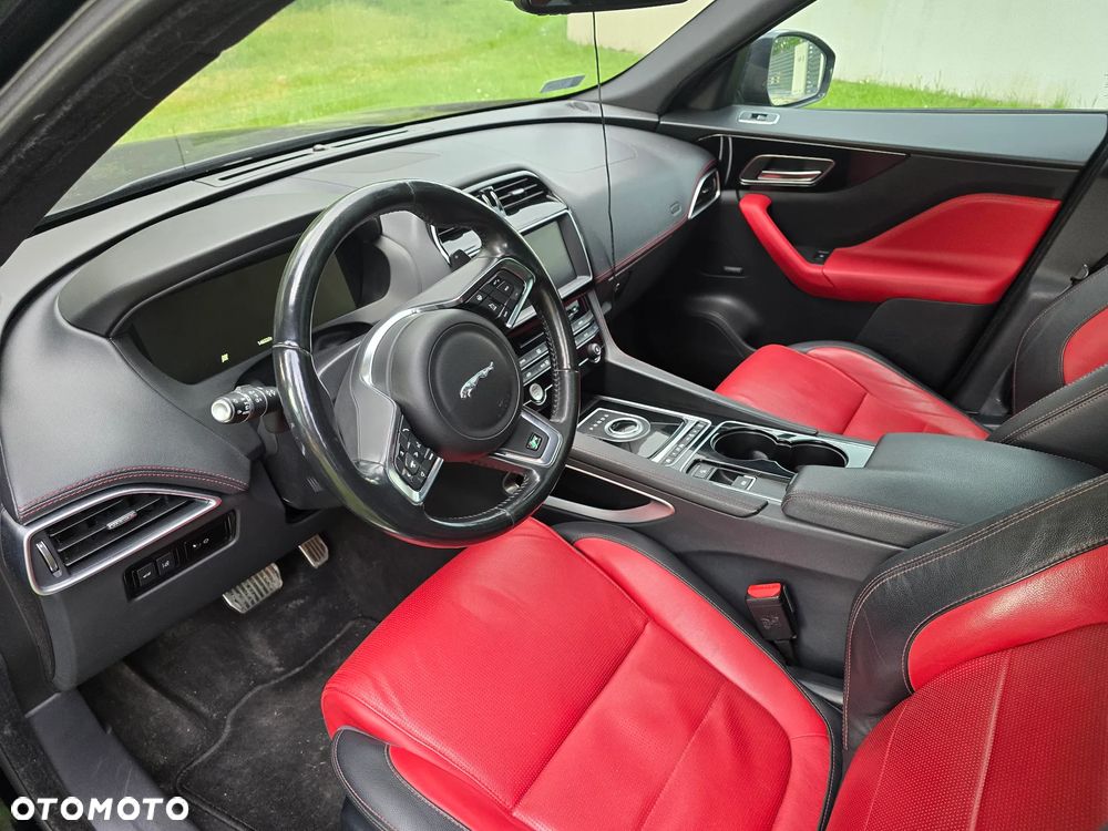 Jaguar F-Pace 3.0 V6 AWD R-Sport - 14