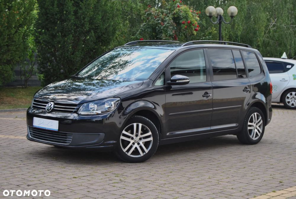 Volkswagen Touran - 1