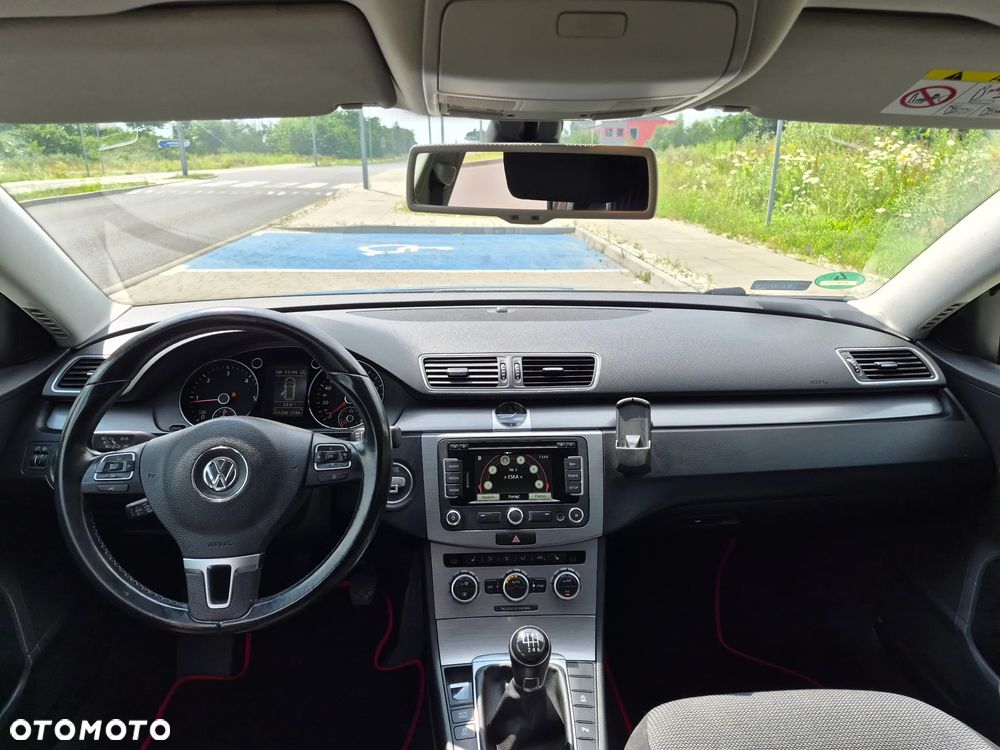 Volkswagen Passat 2.0 TDI Comfortline CityLine - 16