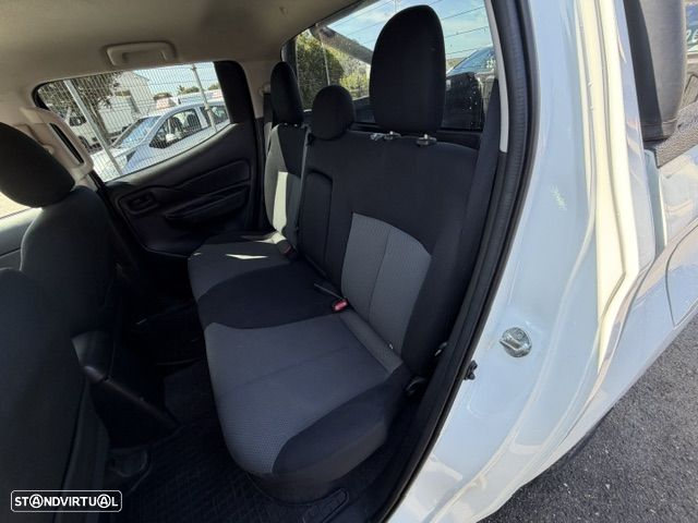 Mitsubishi L200 2.3 DI-D Space Cab Invite Strakar Look 4WD - 16