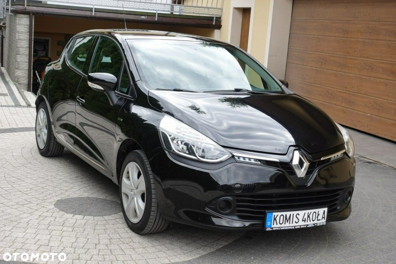 Renault Clio - 9