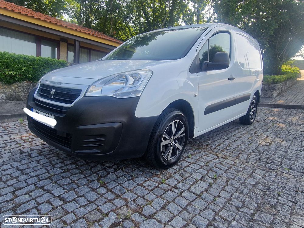 Peugeot PARTNER 1.6 HDI 100CV NACIONAL C/NOVA - 6