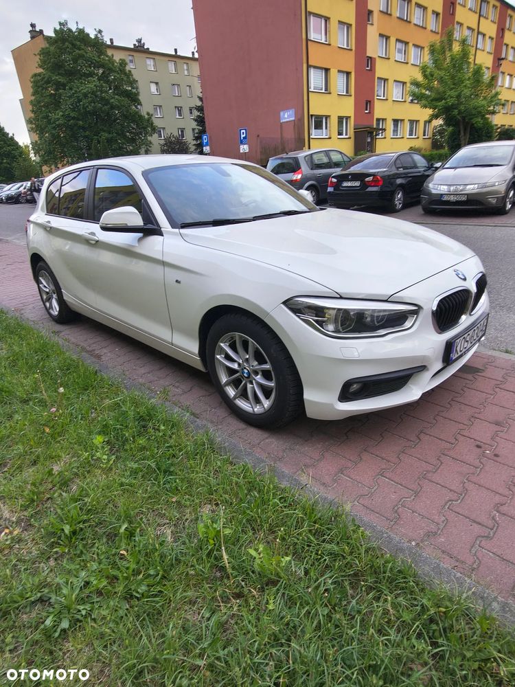 BMW Seria 1 118i - 5