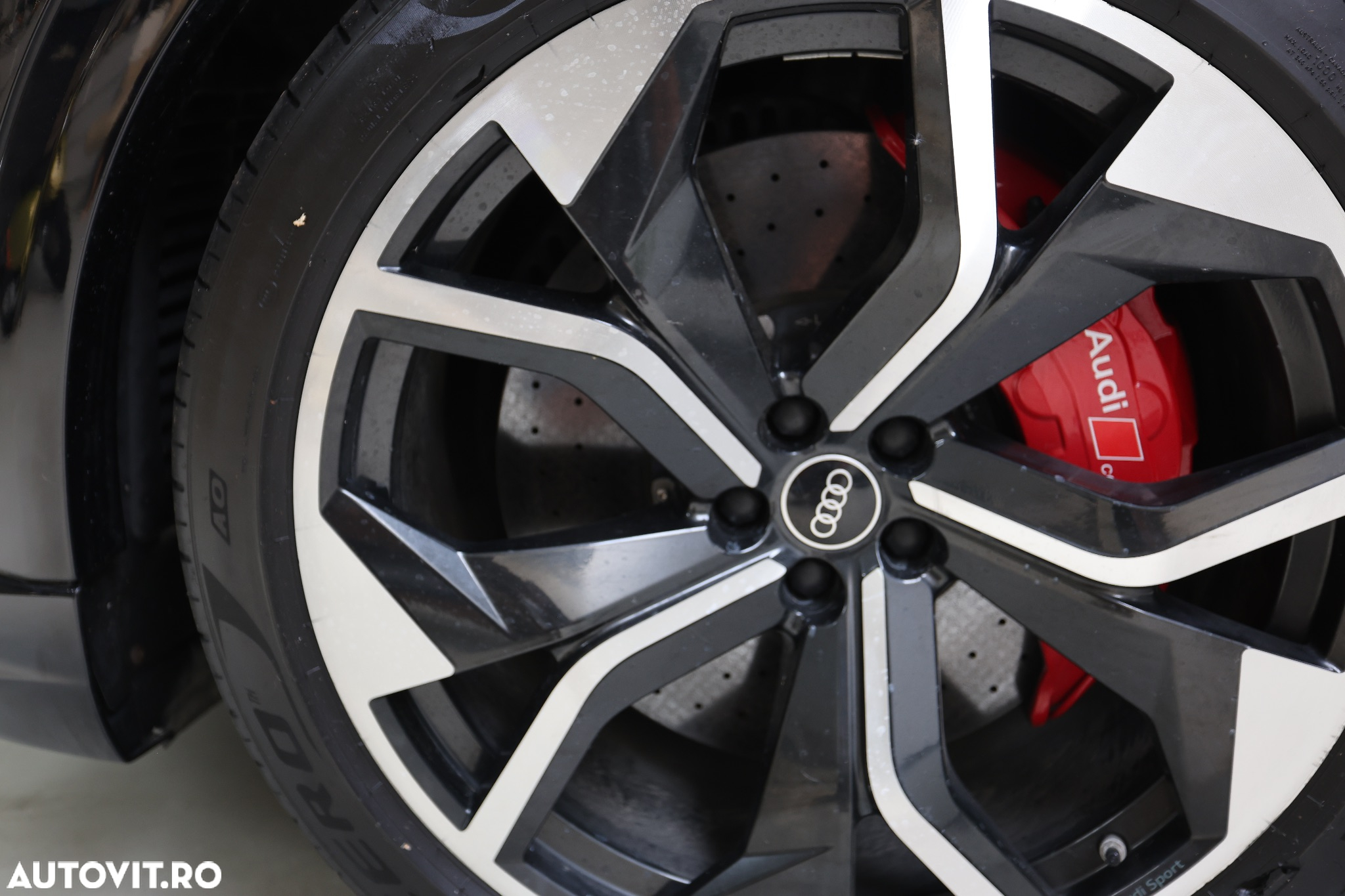 Audi RS Q8 RSQ8 quattro Tiptronic MHEV - 13