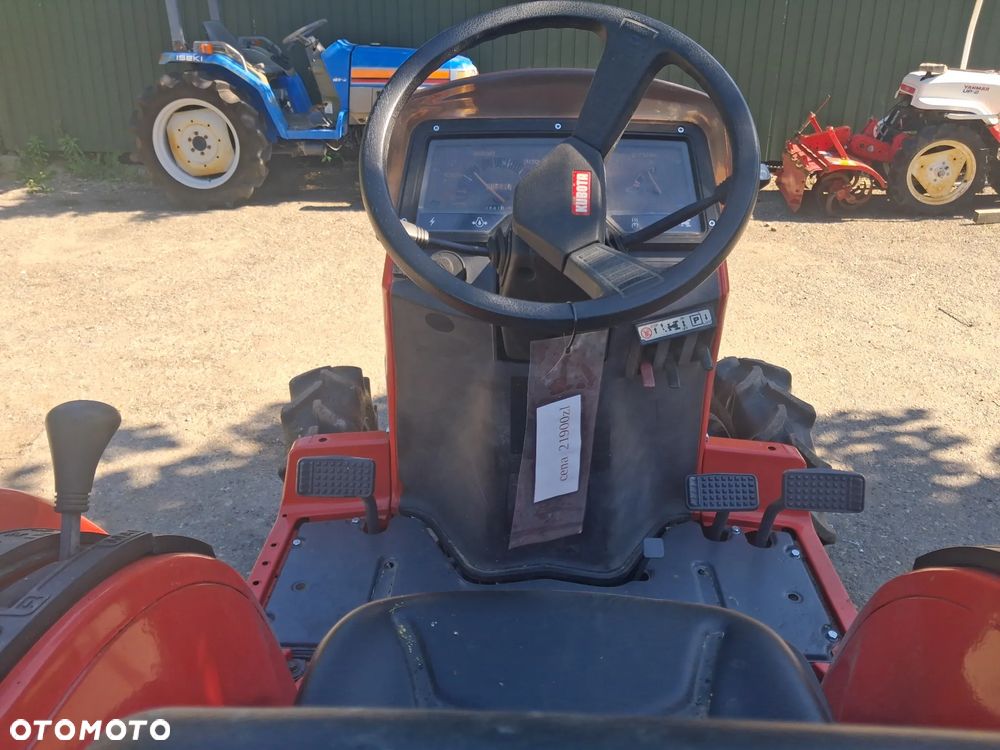 Kubota X20 - 6