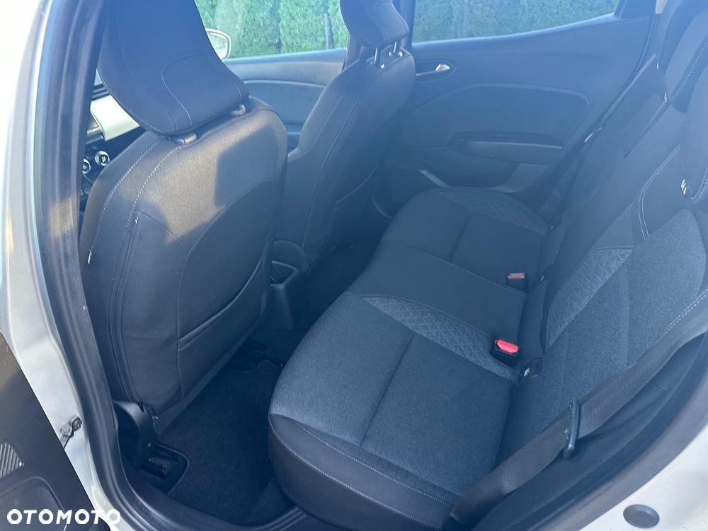 Renault Clio 1.6 E-TECH Full Hybrid 145 Techno - 8