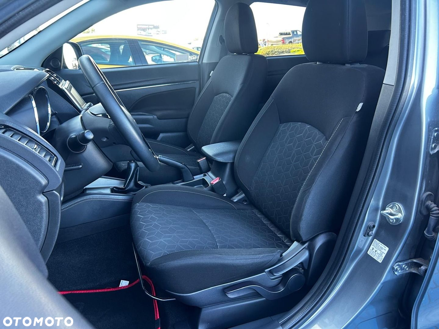 Mitsubishi ASX 2.0 Invite - 15