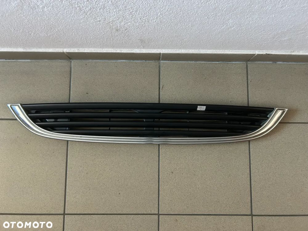 KRATKA ZDERZAKA ŚRODKOWA MINI R50 R52 1490374 1490375 - 1