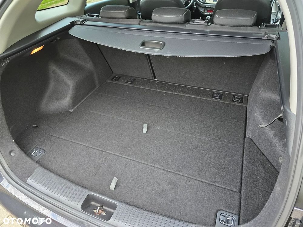 Kia Ceed - 25