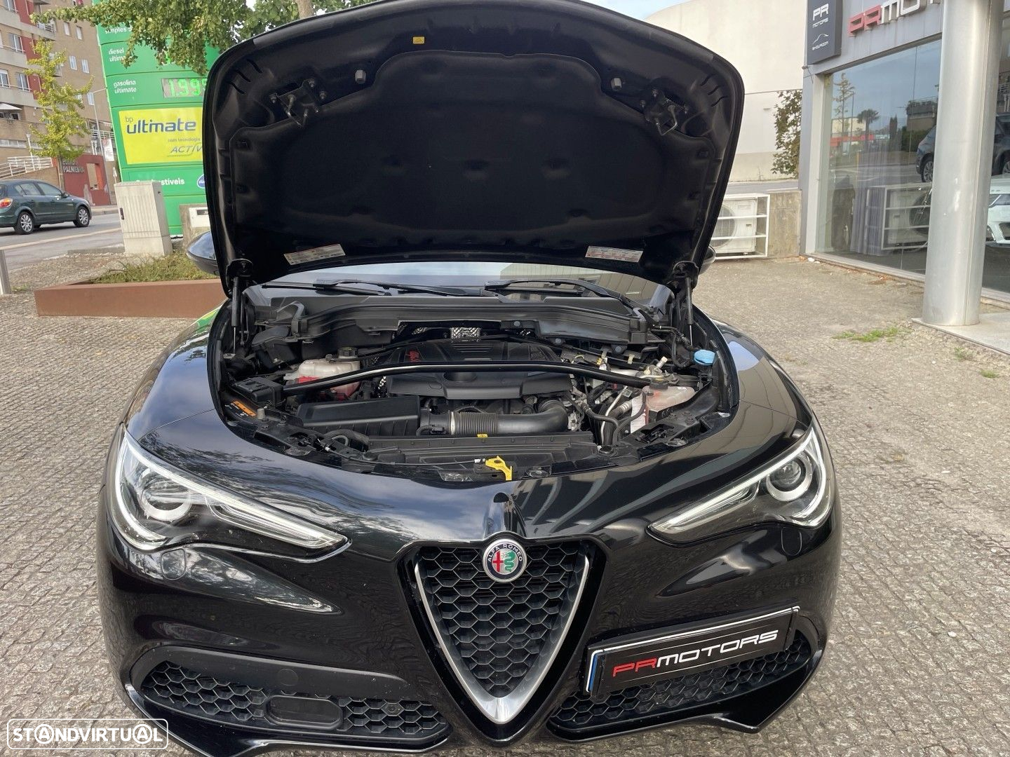 Alfa Romeo Stelvio 2.0 Turbo 16V AT8-Q4 First Edition - 32