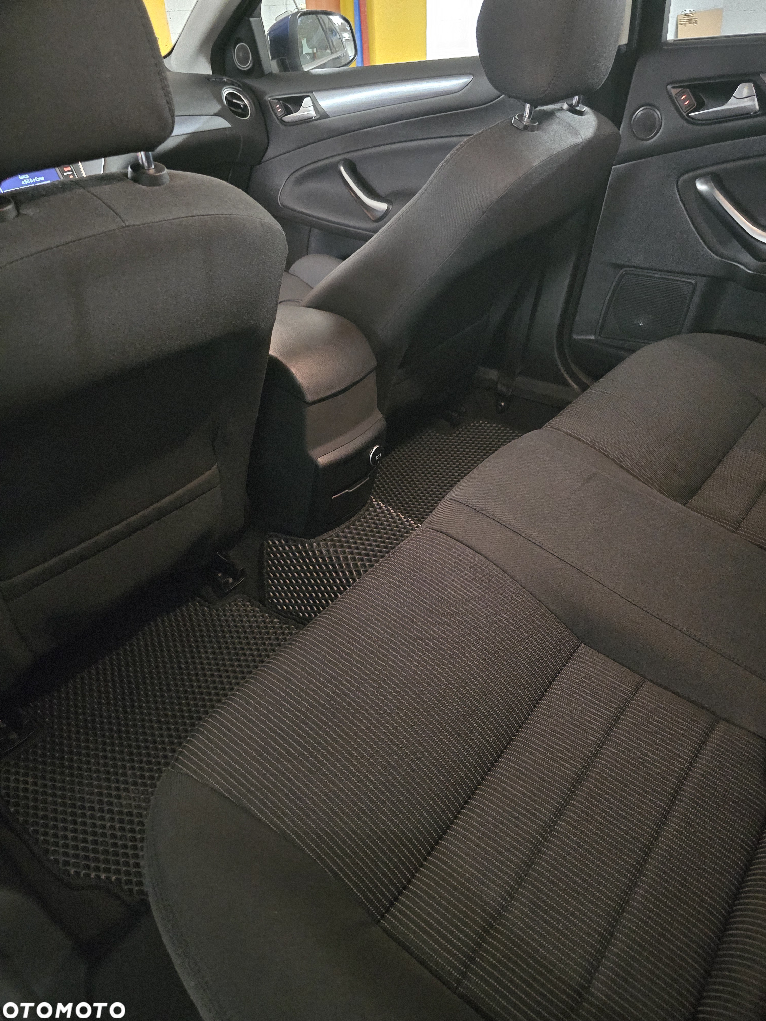 Ford Mondeo 2.0 TDCi Titanium - 10