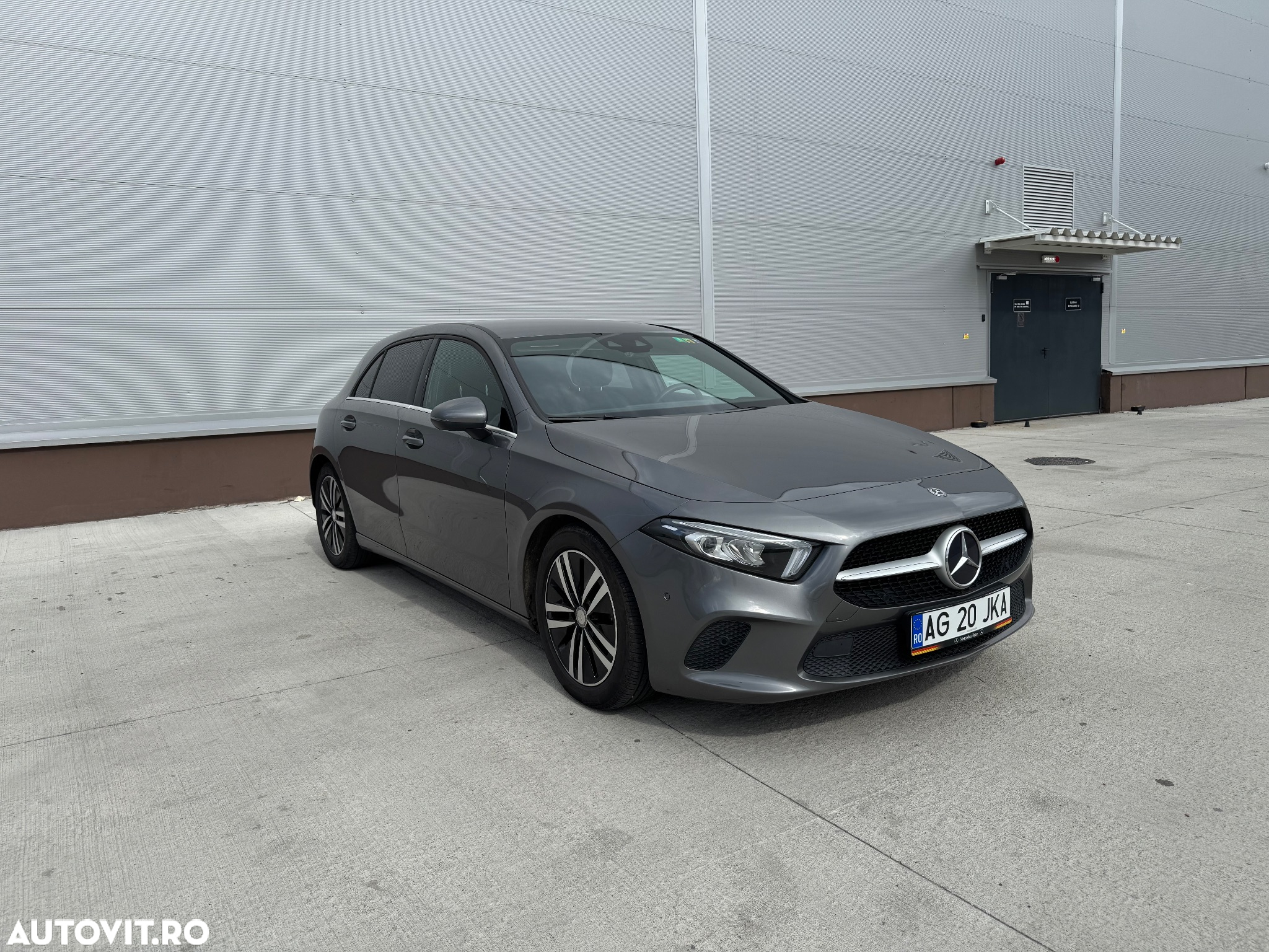 Mercedes-Benz A 180 7G-DCT - 2