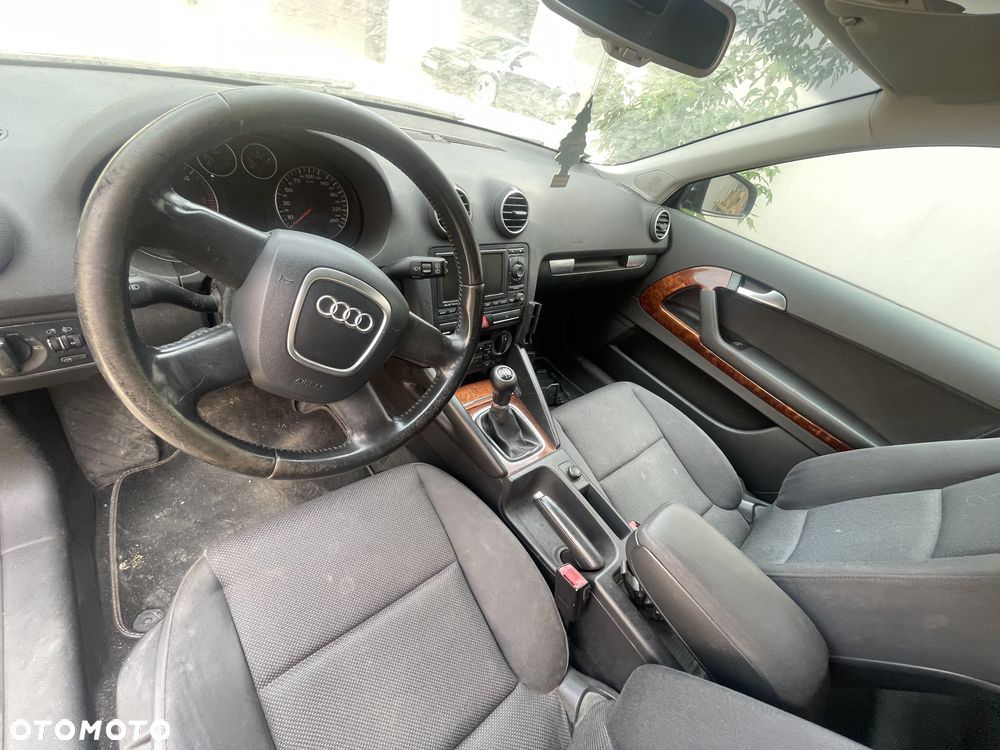 Audi A3 3-drzwiowe 2.0 TDI Attraction - 4