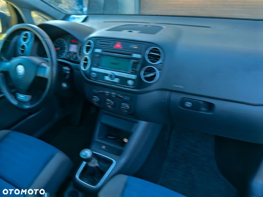 Volkswagen Golf Plus 1.6 FSI Tour Edition - 14