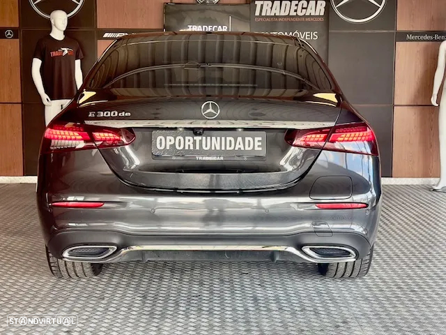 Mercedes-Benz E 300 - 29