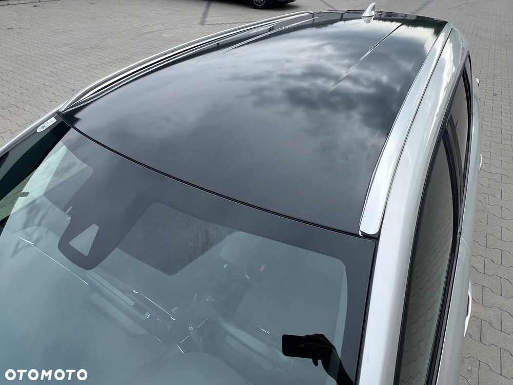 Suzuki Swace 1.8 Hybrid Premium Plus CVT - 9