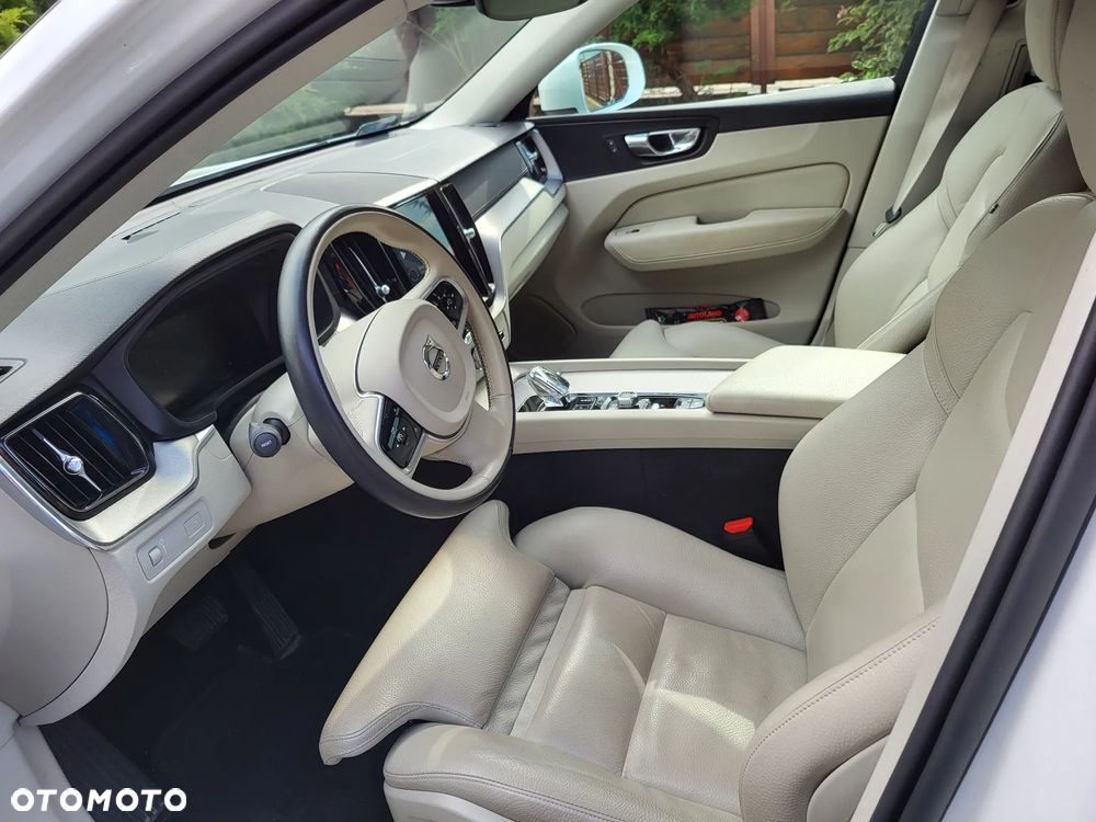 Volvo XC 60 D4 AWD Inscription - 5