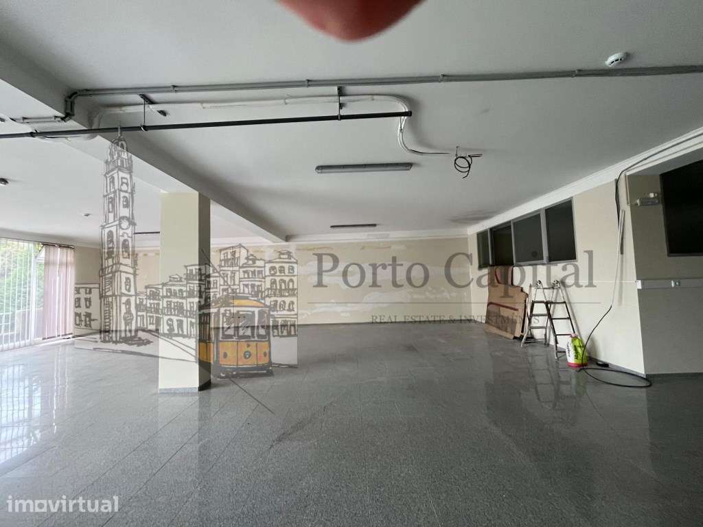 No coração do Porto, uma loja com 427 m² que abre portas ao seu fut... - Grande imagem: 2/20