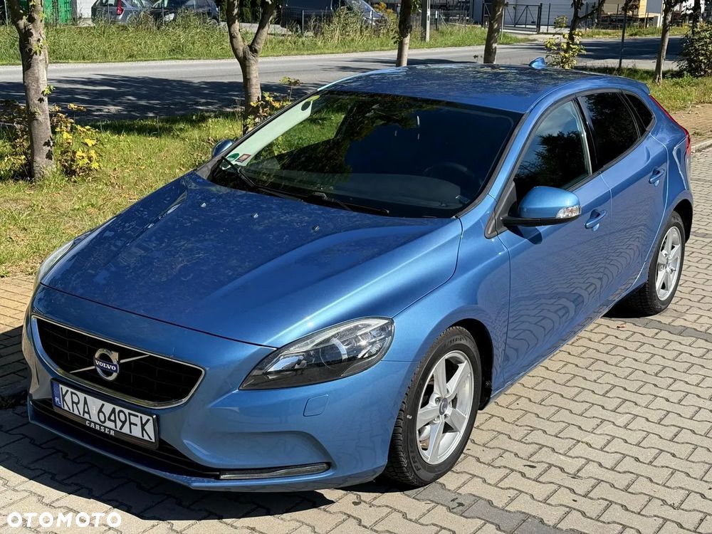 Volvo V40 - 1