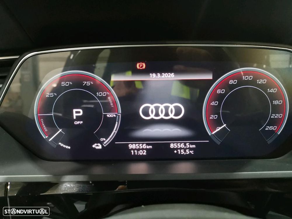 Audi e-tron 55 quattro S line - 6