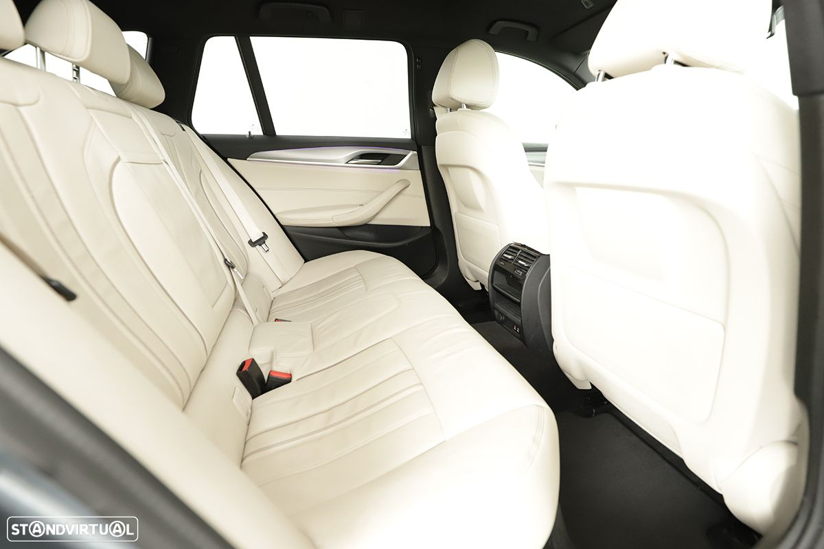 BMW 520 d Pack M Auto - 28