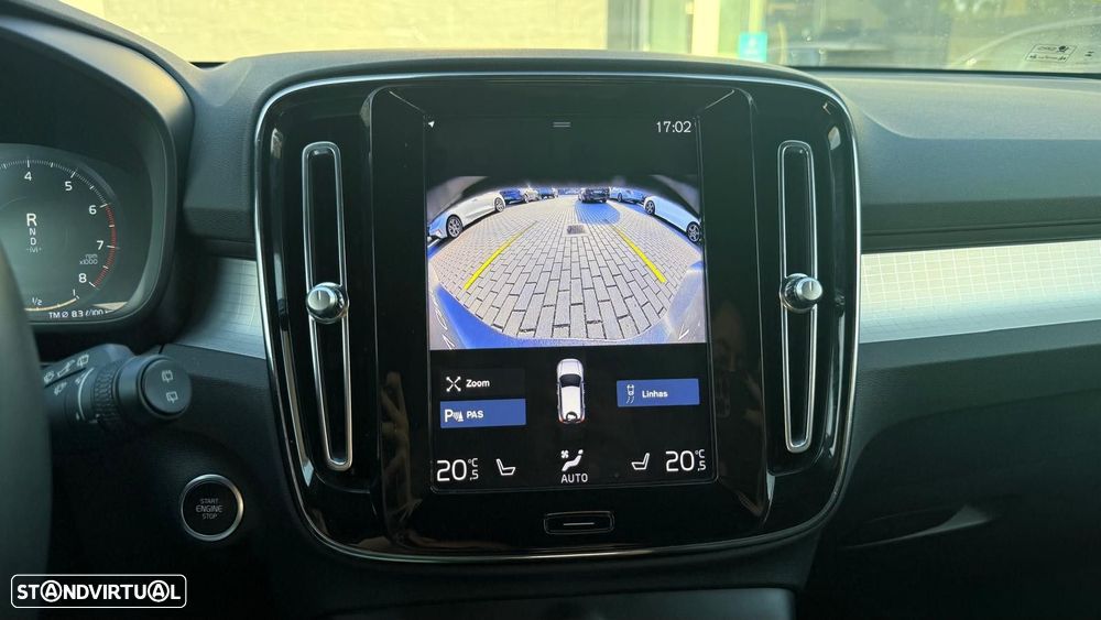 Volvo XC 40 1.5 T2 Plus Dark Auto - 17