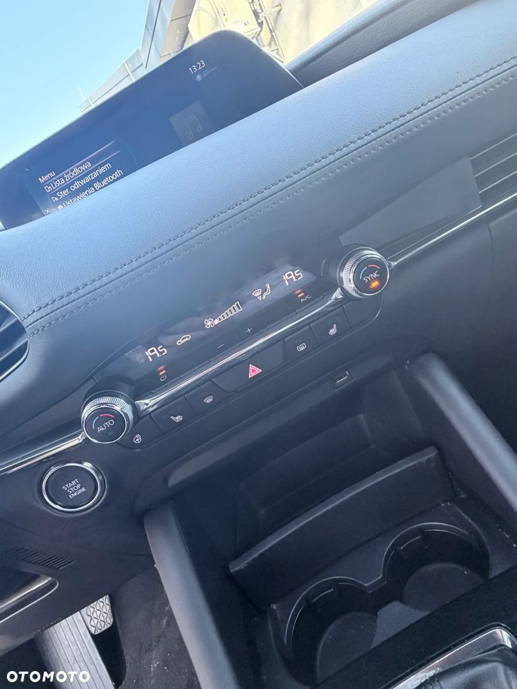 Mazda 3 SKYACTIV-X 2.0 M-Hybrid SELECTION - 18