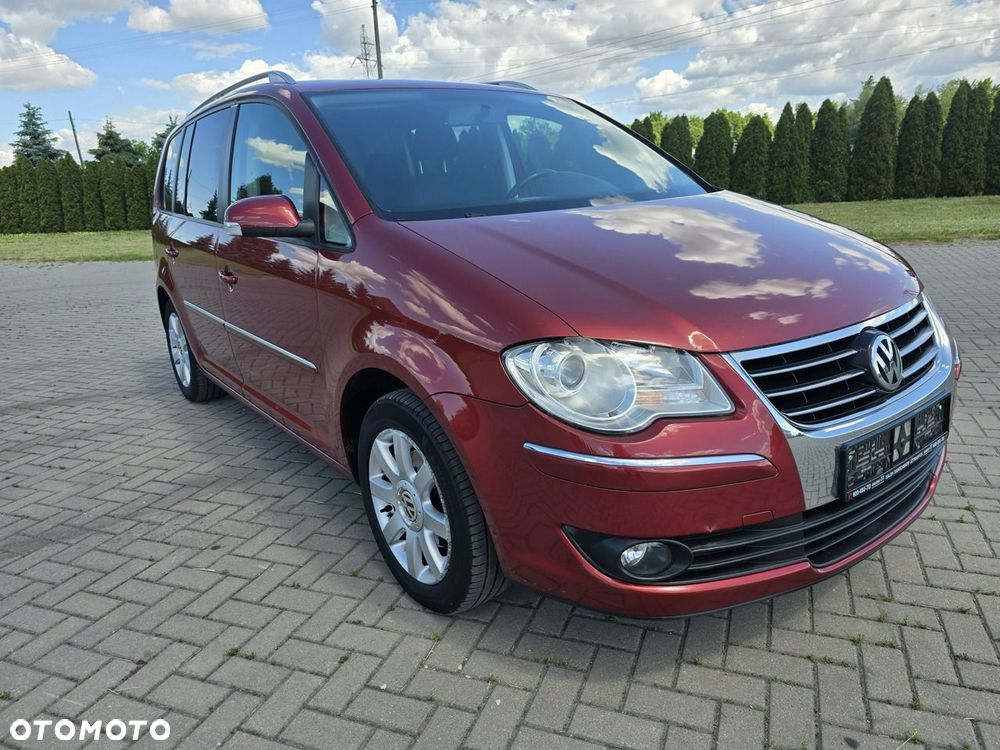 Volkswagen Touran - 3