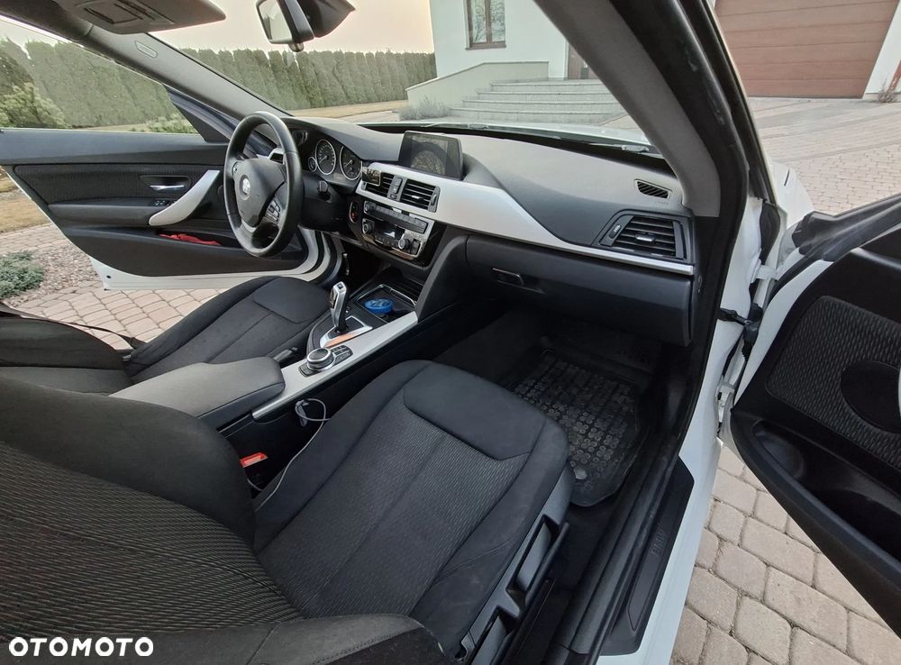 BMW Seria 3 318d - 6