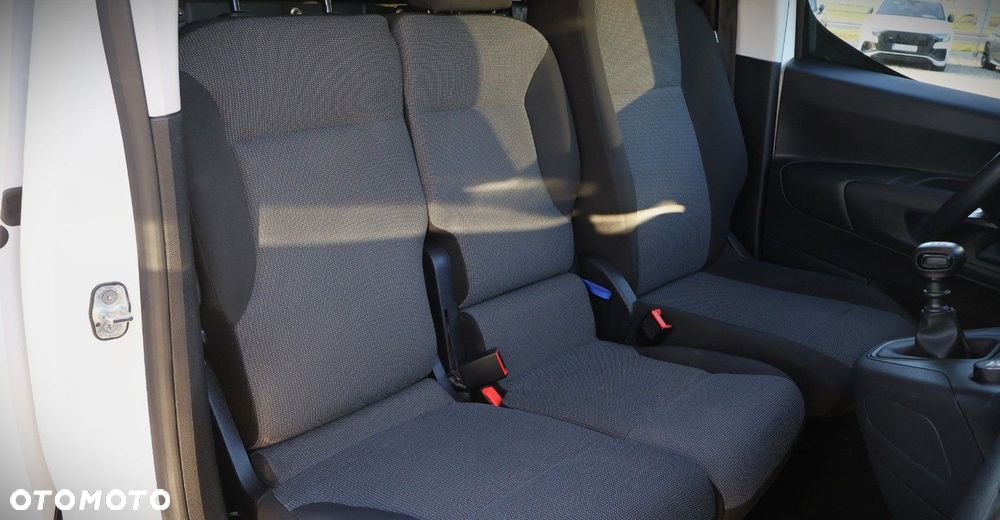 Toyota Proace City - 17