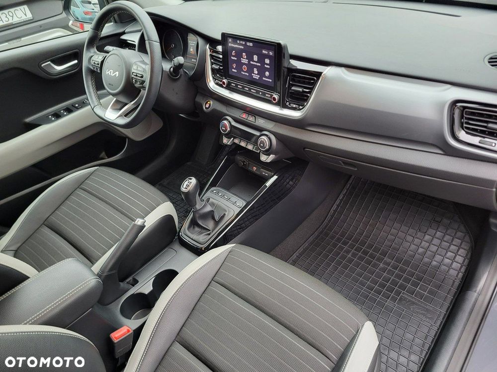 Kia Stonic 1.0 T-GDI L Business Line - 21