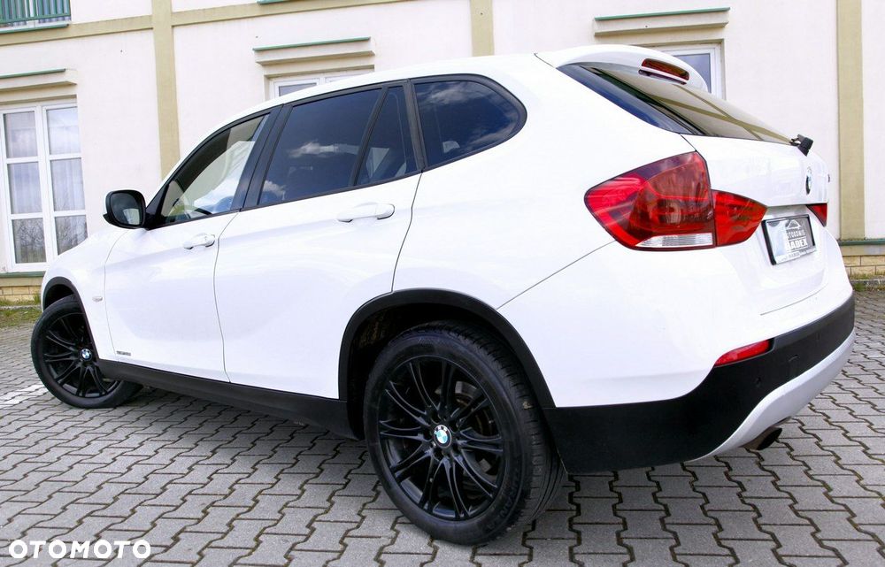 BMW X1 sDrive18i Sport Line - 26