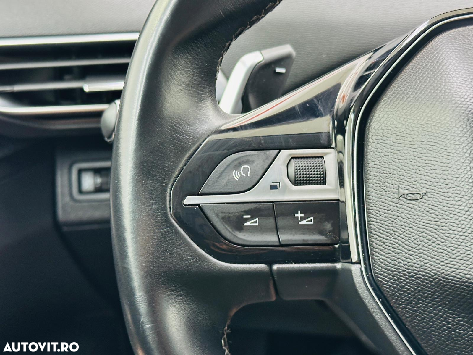 Peugeot 5008 - 36