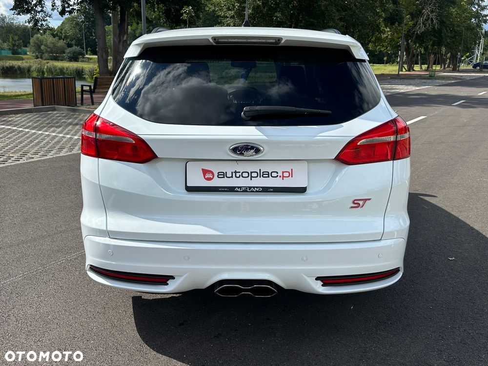 Ford Focus - 14