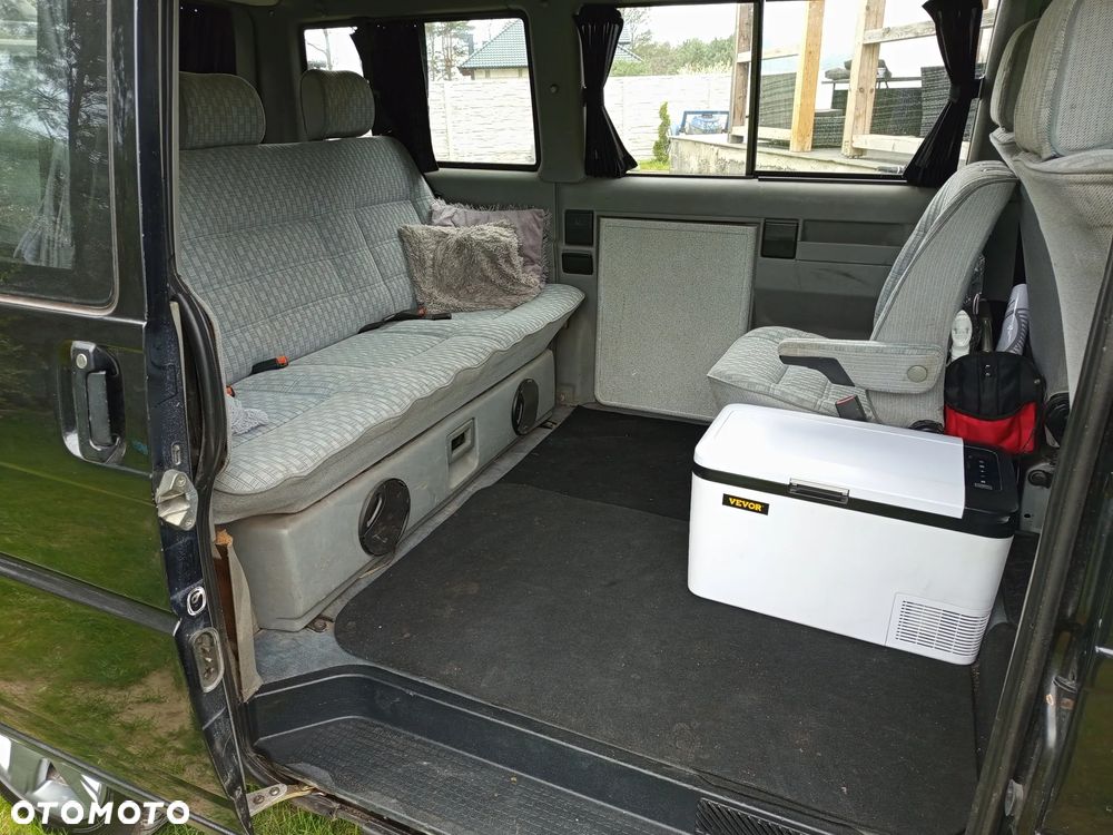 Volkswagen Transporter - 5