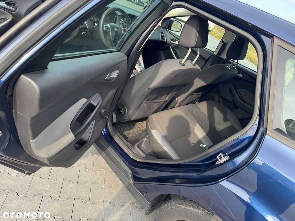 Ford Focus 1.6 Edition MPS6 - 10