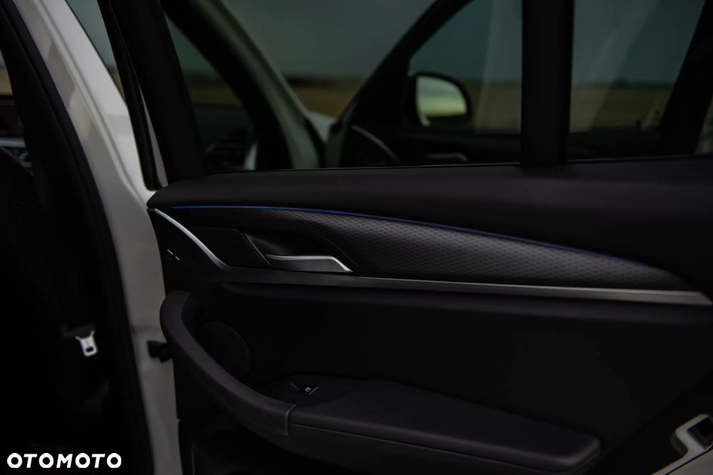 BMW X3 xDrive20d mHEV M Sport sport - 17