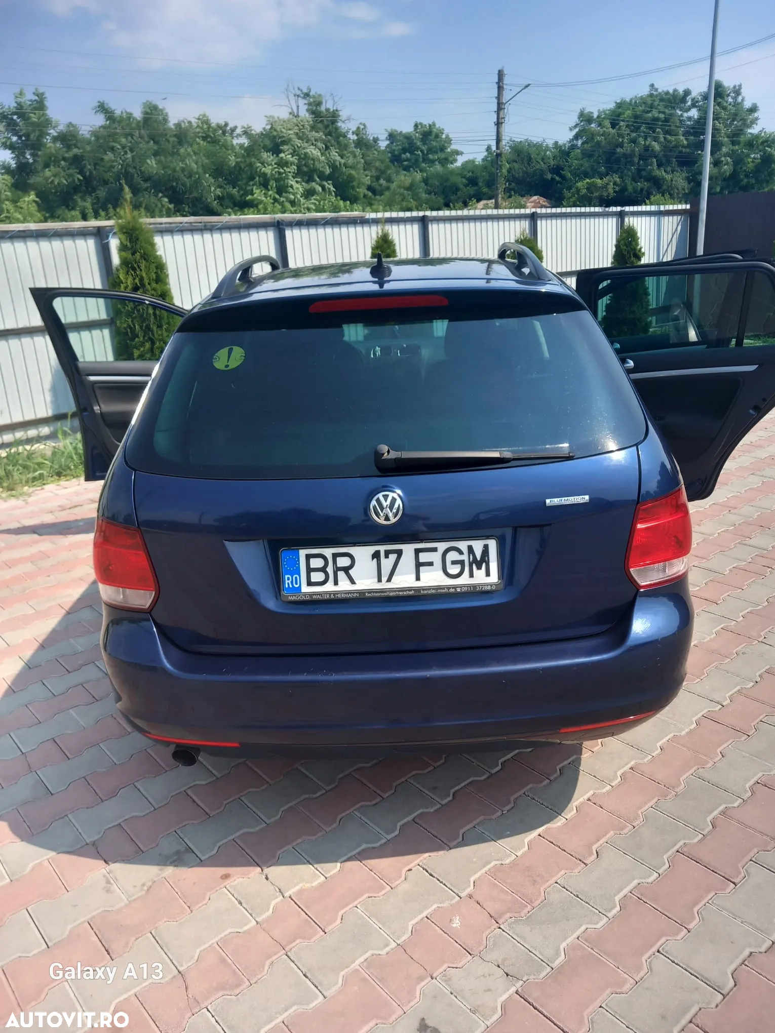 Volkswagen Golf - 2