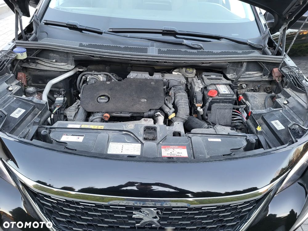 Peugeot 3008 BlueHDi 130 Stop & Start EAT8 Allure - 24