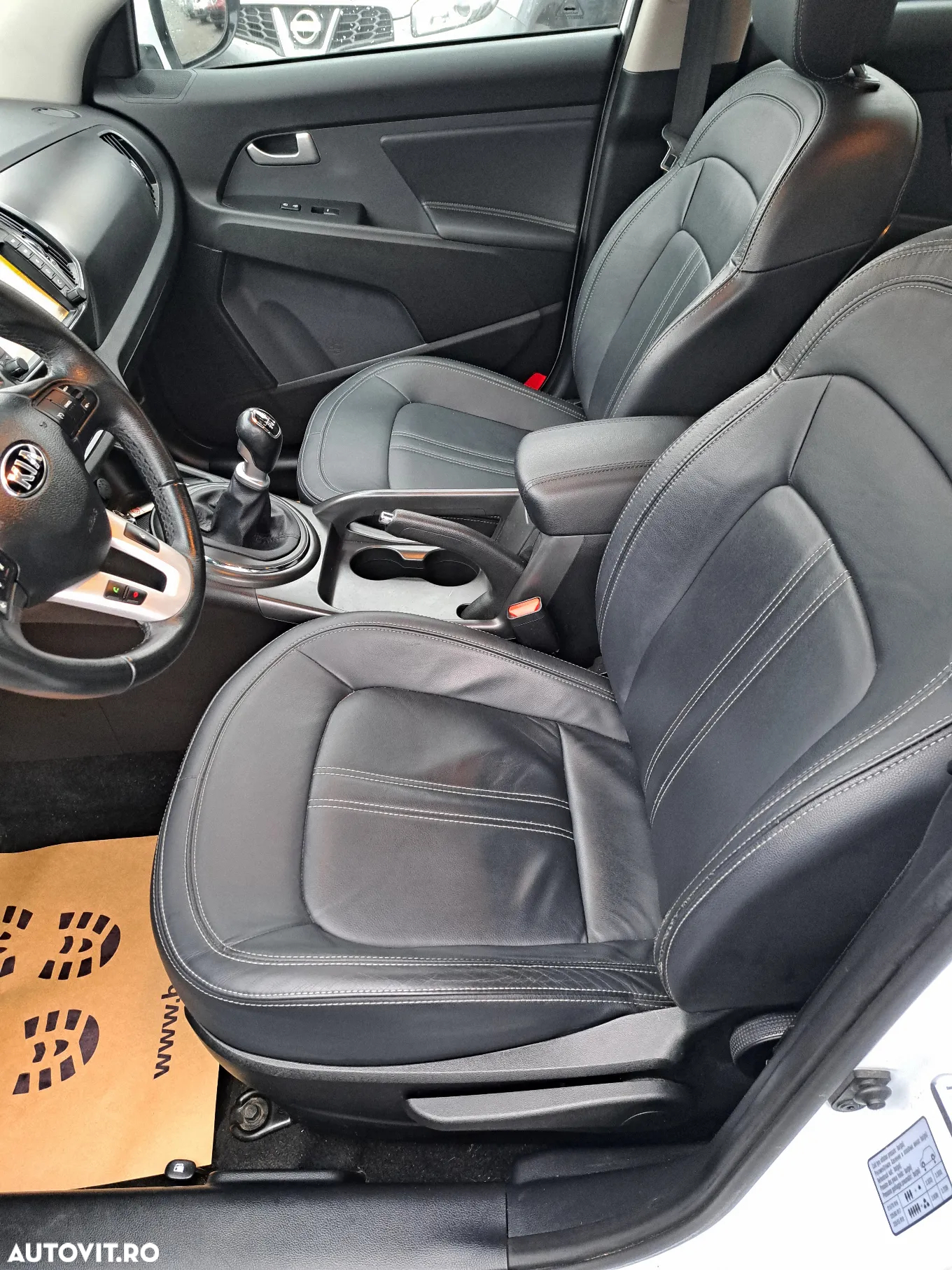 Kia Sportage 1.7 CRDI 2WD ISG Spirit - 10