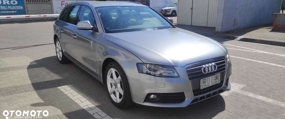 Audi A4 Avant - 31