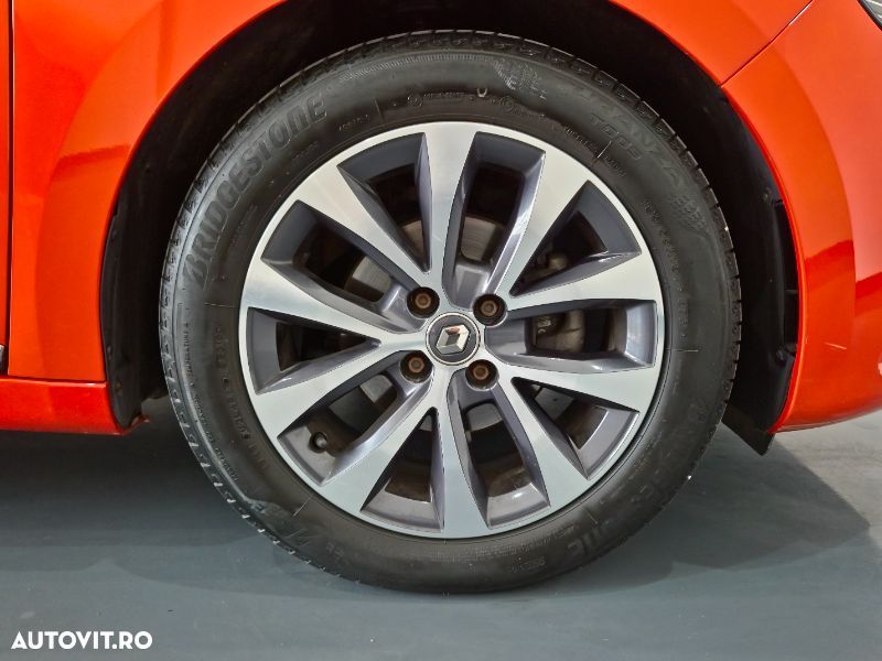 Renault Clio V TCe Intens - 7